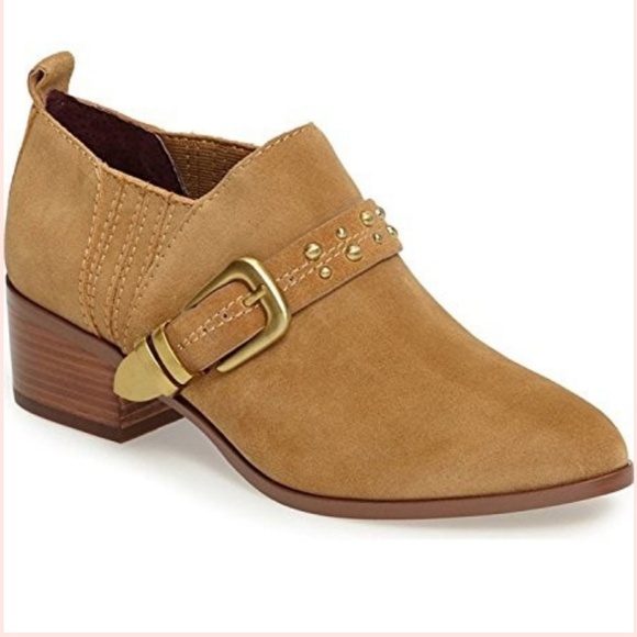 NWT Bcbgeneration Loela Leather Ankle Boot - Picture 1 of 7